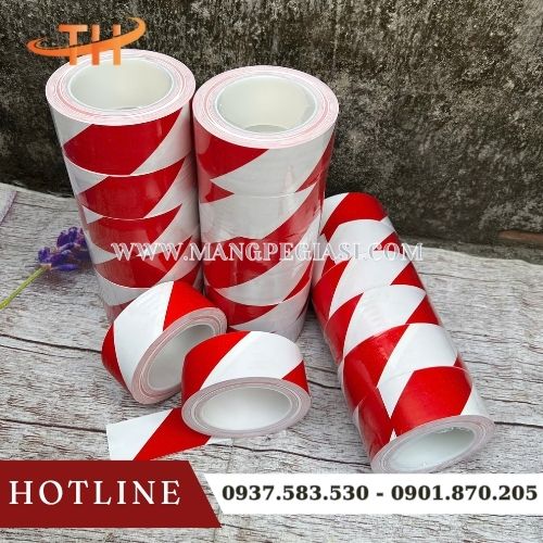 Băng keo dán sàn PVC bền đẹp siêu bám dính Băng keo dán sàn PVC bền đẹp siêu bám dính