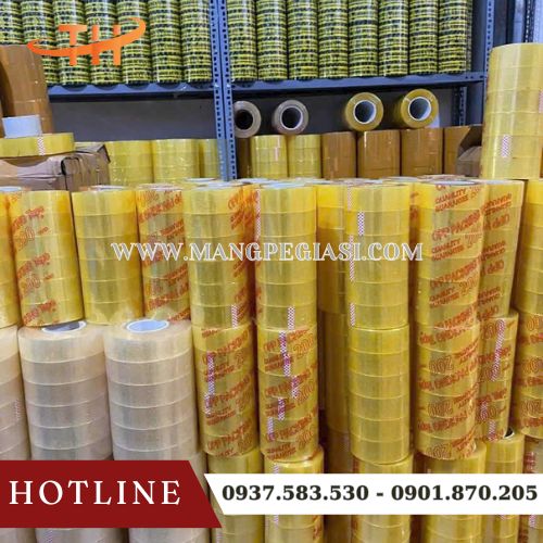 Băng keo dán thùng bền dẻo chịu lực tốt Băng keo dán thùng bền dẻo chịu lực tốt