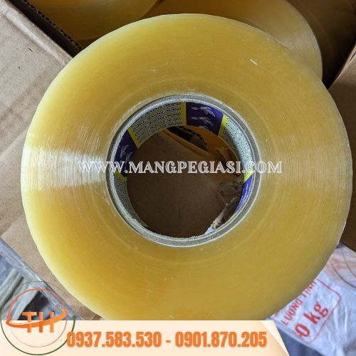 Băng keo dán thùng cuộn lớn Băng keo dán thùng cuộn lớn