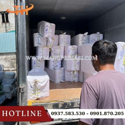 Hoạt động xuất kho băng keo in logo tận nơi giá rẻ cho khách Hoạt động xuất kho băng keo in logo tận nơi giá rẻ cho khách