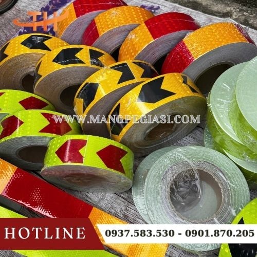 Băng keo phản quang bền đẹp siêu sáng ban đêm Băng keo phản quang bền đẹp siêu sáng ban đêm