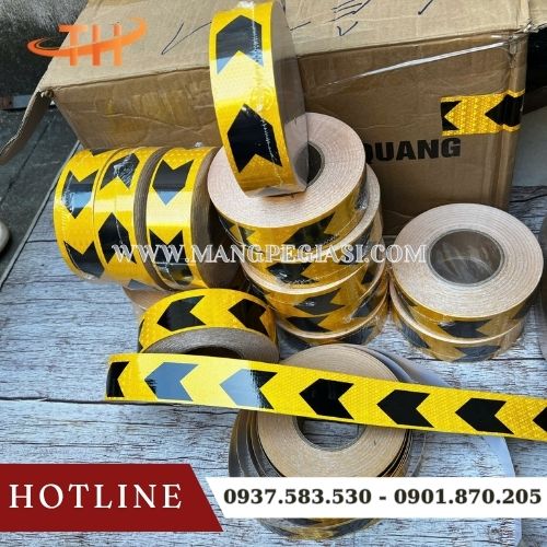 Băng keo phản quang sọc vàng đen cảnh báo Băng keo phản quang sọc vàng đen cảnh báo