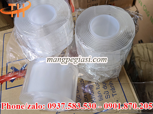 Băng keo ma thuật