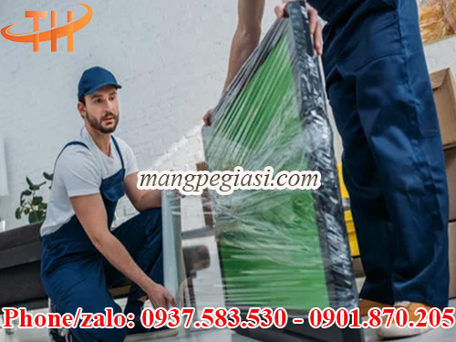 Màng pe quấn pallet