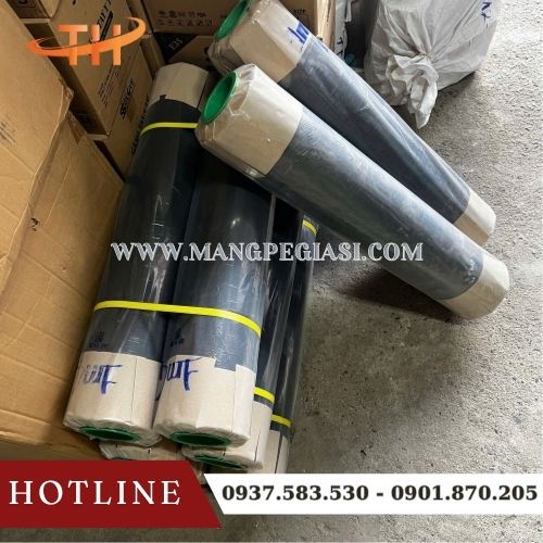 Cuộn bạt nilong phủ đất giữ độ ẩm và nhiệt độ ổn định cho cây trồng Cuộn bạt nilong phủ đất giữ độ ẩm và nhiệt độ ổn định cho cây trồng