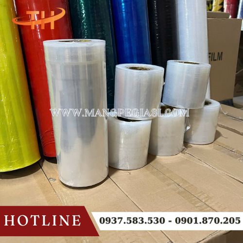 Cuộn màng PE nhỏ dùng quấn tay Cuộn màng PE nhỏ dùng quấn tay