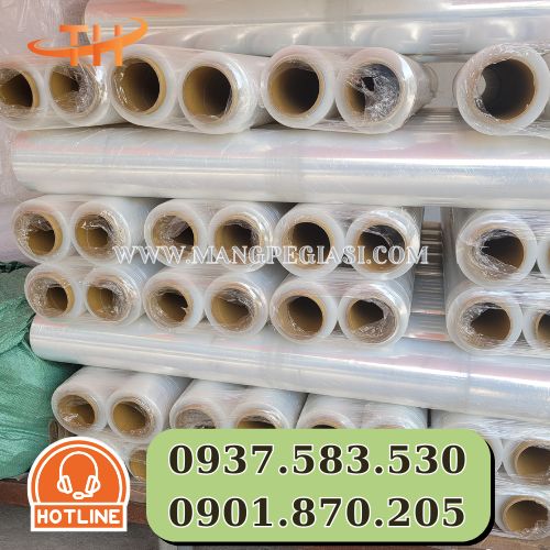 Cuộn màng PE quấn máy khổ 1m Cuộn màng PE quấn máy khổ 1m