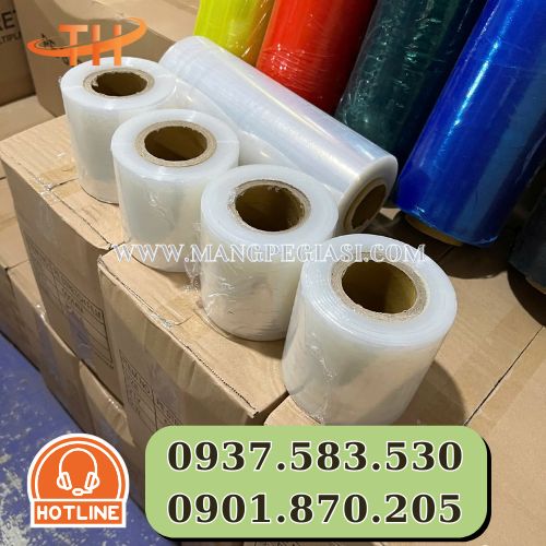 Cuộn màng PE quấn tay Cuộn màng PE quấn tay