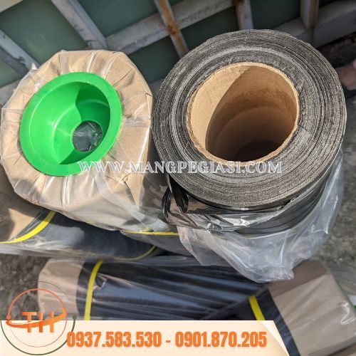 Cuộn màng phủ nông nghiệp dẻo dai chịu lực tốt Cuộn màng phủ nông nghiệp dẻo dai chịu lực tốt