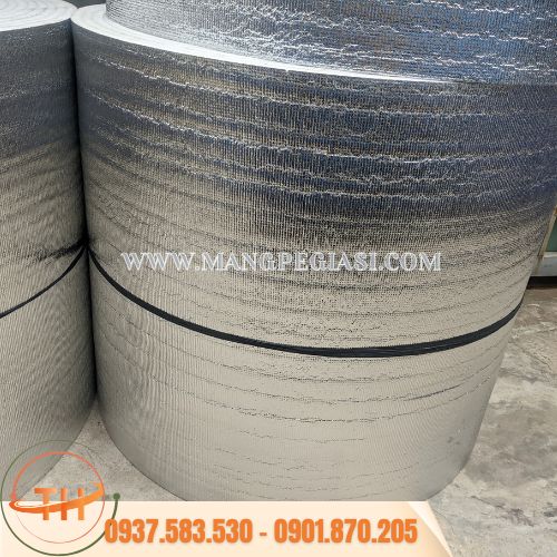 Cuộn xốp cách nhiệt chống nóng Cuộn xốp cách nhiệt chống nóng