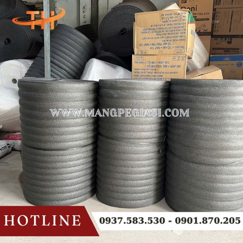 Cuộn xốp foam PE màu đen Cuộn xốp foam PE màu đen