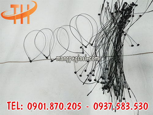 Đạn xỏ nhựa giúp gắn tem nhãn mác