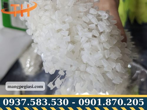 Dây treo tag quần áo