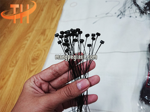 Đạn xỏ nhựa đen đầu tròn