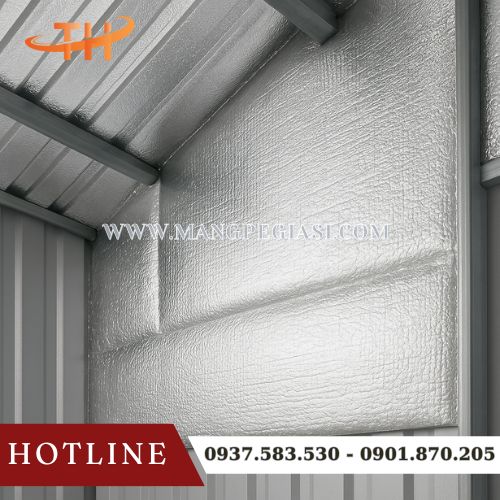 Dán xốp tráng bạc cách nhiệt nhà tôn Dán xốp tráng bạc cách nhiệt nhà tôn