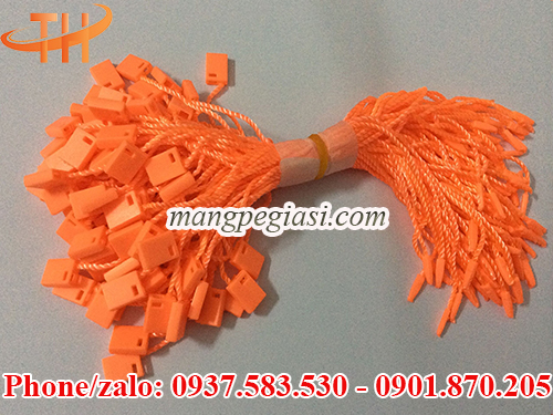 Dây treo nhãn mác