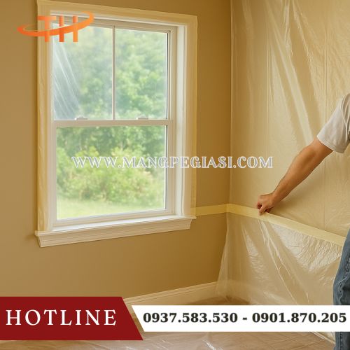 Dùng băng keo nilon che sơn dán khi sơn sửa Dùng băng keo nilon che sơn dán khi sơn sửa
