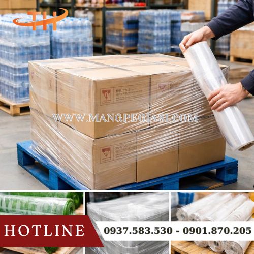 Dùng màng PE để bảo vệ hàng hoá tránh bụi bẩn, trầy xước, ẩm móc Dùng màng PE để bảo vệ hàng hoá tránh bụi bẩn, trầy xước, ẩm móc