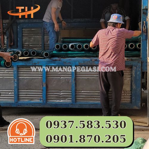 Giao 200 cuộn màng PE 75cm cho khách đại lý ảnh 1 Giao 200 cuộn màng PE 75cm cho khách đại lý ảnh 1