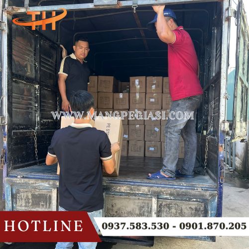 Giao 400 cuộn màng PE cho khách sỉ tận nơi tại Thu Hồng Giao 400 cuộn màng PE cho khách sỉ tận nơi tại Thu Hồng