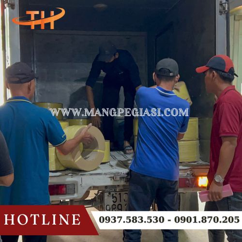 Giao 50 cuộn dây đai vàng cho khách ở Bình Thạnh Giao 50 cuộn dây đai vàng cho khách ở Bình Thạnh