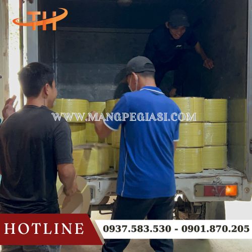 Giao hàng dây đai tận nơi cho khách ở nội thành Giao hàng dây đai tận nơi cho khách ở nội thành