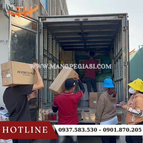Giao màng PE tận nơi giá sỉ cho khách Giao màng PE tận nơi giá sỉ cho khách