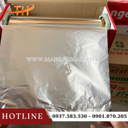 Giấy bạc nướng chịu nhiệt cao phân tán nhiệt đều Giấy bạc nướng chịu nhiệt cao phân tán nhiệt đều