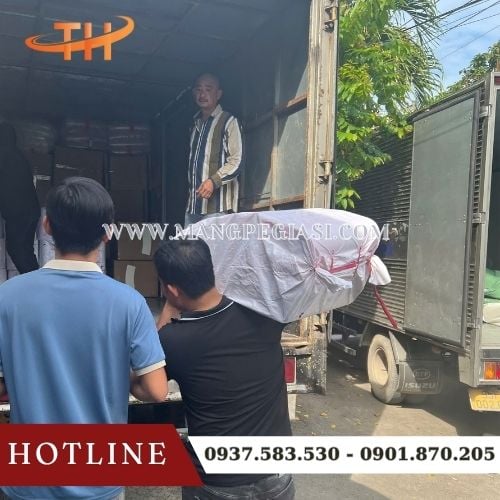 Hoạt động đi đơn giao sỉ băng keo mỗi ngày tại Thu Hồng Hoạt động đi đơn giao sỉ băng keo mỗi ngày tại Thu Hồng