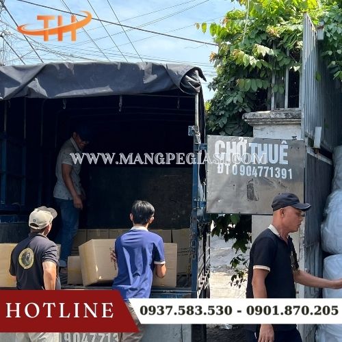 Hoạt động giao 100 thùng màng bọc thực phẩm Ringo cho khách Hoạt động giao 100 thùng màng bọc thực phẩm Ringo cho khách