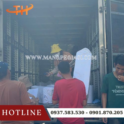 Hoạt động giao băng keo dán thùng cho khách sỉ Hoạt động giao băng keo dán thùng cho khách sỉ