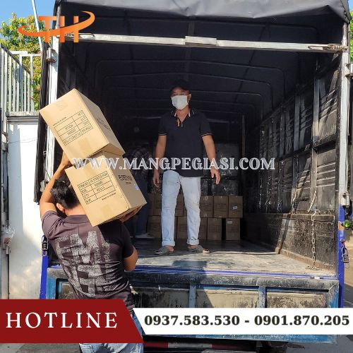 Hoạt động giao màng PE giá sỉ rẻ tận nơi tại Thu Hồng Hoạt động giao màng PE giá sỉ rẻ tận nơi tại Thu Hồng