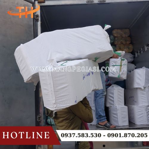 Hoạt động giao sỉ băng keo chúc mừng năm mới tại kho Thu Hồng Hoạt động giao sỉ băng keo chúc mừng năm mới tại kho Thu Hồng