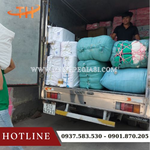 Hoạt động giao sỉ hàng tận nơi cho khách tại Thu Hồng Hoạt động giao sỉ hàng tận nơi cho khách tại Thu Hồng