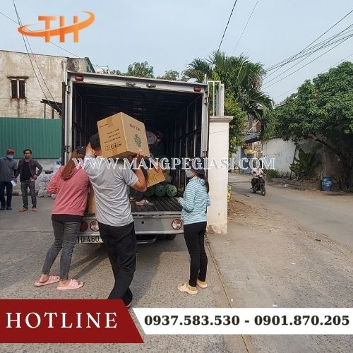 Hoạt động giao sỉ tận nơi diễn ra mỗi ngày tại kho Thu Hồng Hoạt động giao sỉ tận nơi diễn ra mỗi ngày tại kho Thu Hồng