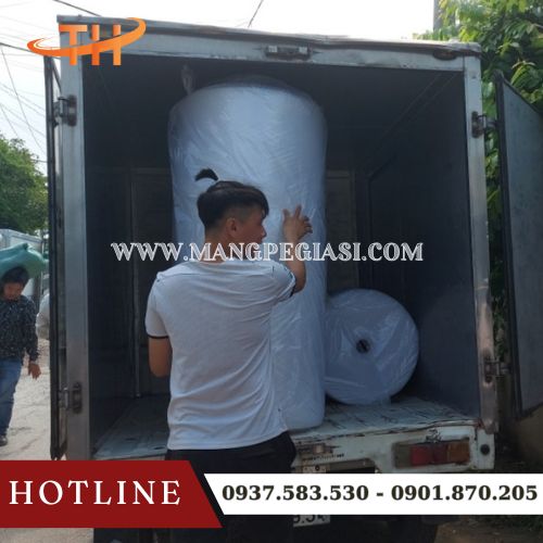 Hoạt động giao xốp nổ tận nơi giá sỉ tại kho Thu Hồng Hoạt động giao xốp nổ tận nơi giá sỉ tại kho Thu Hồng