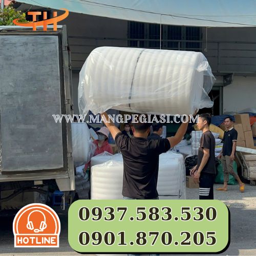 Hoạt động giao màng PE foam mỗi ngày tại Thu Hồng Hoạt động giao màng PE foam mỗi ngày tại Thu Hồng