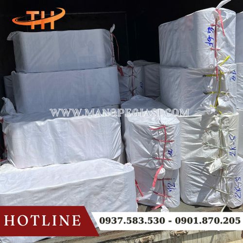 Hoạt động xuất kho 20 bao băng keo da bò giao sỉ cho khách Hoạt động xuất kho 20 bao băng keo da bò giao sỉ cho khách