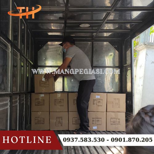 Lên đơn giao 40 thùng màng PE 3kg cho khách tại Thu Hồng Lên đơn giao 40 thùng màng PE 3kg cho khách tại Thu Hồng