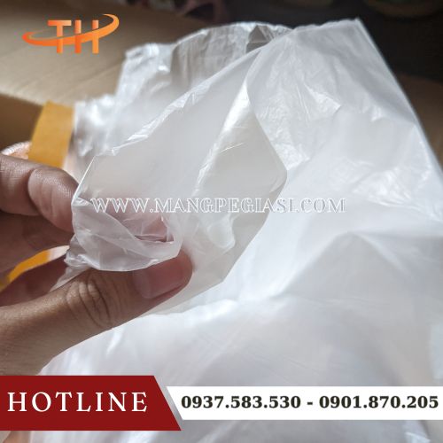 Lớp màng nilon PE dẻo dai che sơn bụi bẩn hiệu quả Lớp màng nilon PE dẻo dai che sơn bụi bẩn hiệu quả