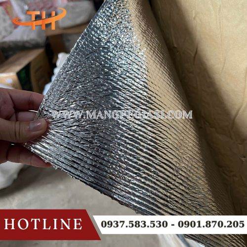 Lớp tráng bạc phản xạ nhiệt lên đến 97% Lớp tráng bạc phản xạ nhiệt lên đến 97%