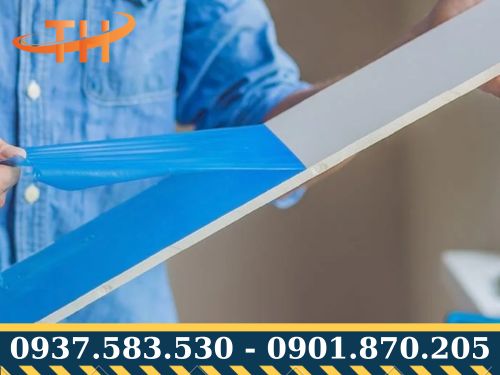 Màng bảo vệ dễ bóc, không để lại keo