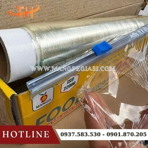 Màng bọc thực phẩm Food Wrap 250 có dao cắt tiện lợi Màng bọc thực phẩm Food Wrap 250 có dao cắt tiện lợi