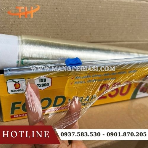 Màng bọc thực phẩm Food Wrap 250 có thiết kế hộp tiện lợi Màng bọc thực phẩm Food Wrap 250 có thiết kế hộp tiện lợi