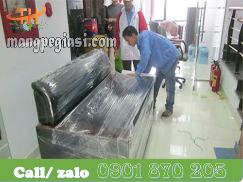 Cơ sở sản xuất nội thất sử dụng màng pe của Thu Hồng