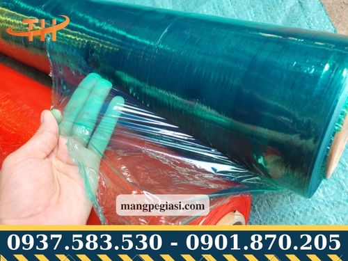 Màng pe với nhiều màu sắc khác nhau