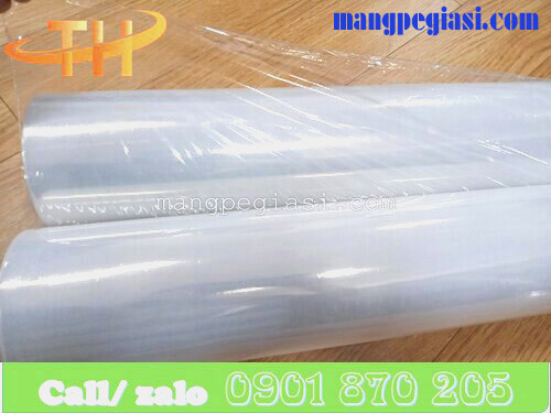 Màng PE có tính năng dai, mềm khó rách và kéo giãn tốt