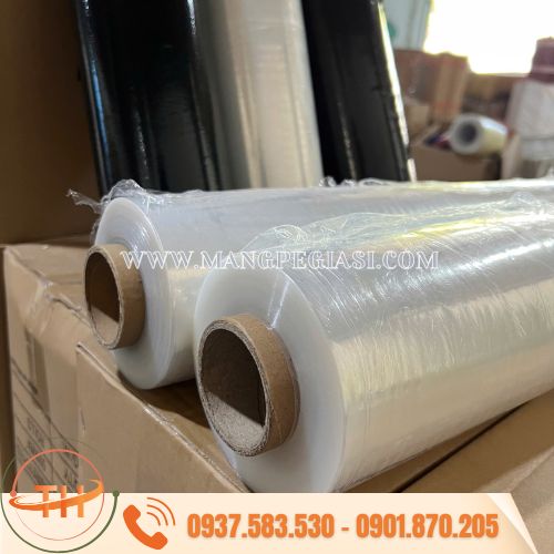 Màng PE bọc hàng 2,4kg Màng PE bọc hàng 2,4kg