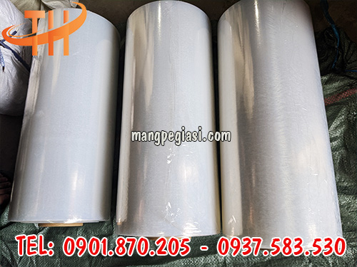 Màng pe quấn pallet