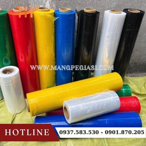 Màng PE có nhiều màu sắc và kích thước Màng PE có nhiều màu sắc và kích thước